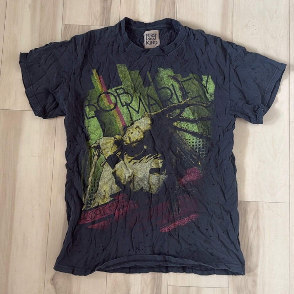 Vintage Bob Marley distressed tshirt OS unisex new w/o tags